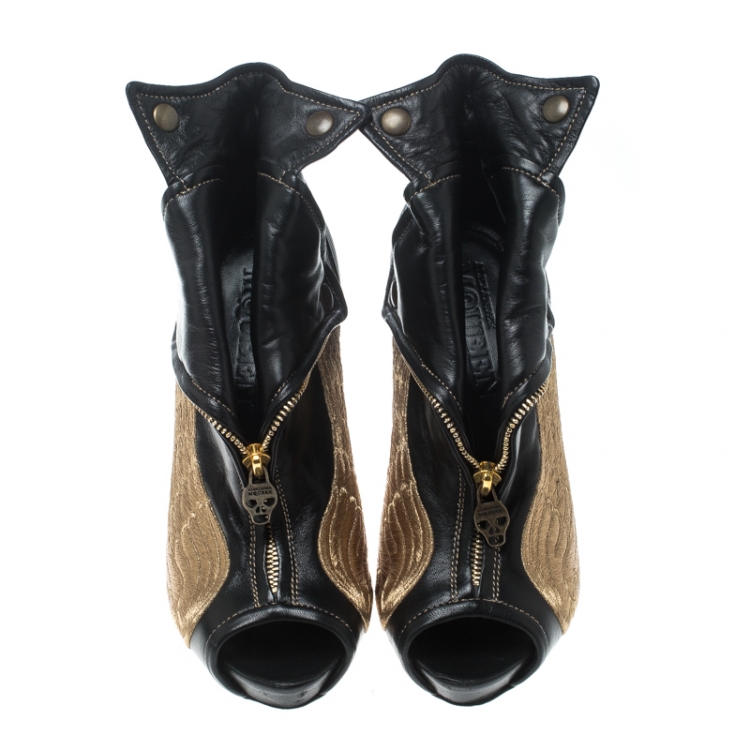 Pre Owned Alexander McQueen Black Leather Faithful Skull Peep Toe Ankle Boots Size 39