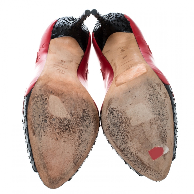 Pre Owned Alexander McQueen Red/Black Python and Leather Kimono Flower Peep Toe Booties Size 39