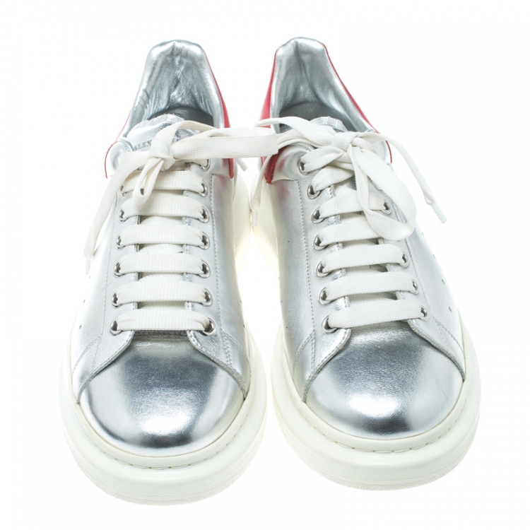Pre Owned Alexander McQueen Silver/Red Leather Classic Larry Platform Lace Up Sneakers Size 45