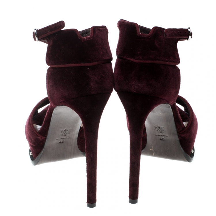 Pre Owned Alexander McQueen Burgundy Velvet Butterfly Platform Ankle Strap Sandals Size 40