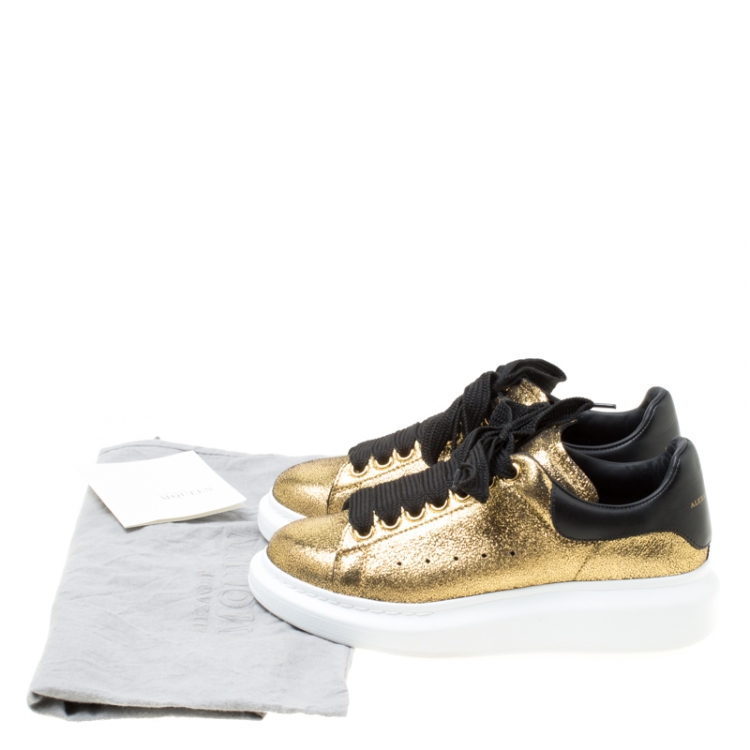 Pre Owned Alexander McQueen Gold/Black Leather Classic Larry Platform Lace Up Sneakers Size 37