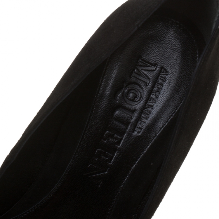 Pre Owned Alexander McQueen Black Suede Zip Embellished Heel Pointed Toe Pumps Size 38