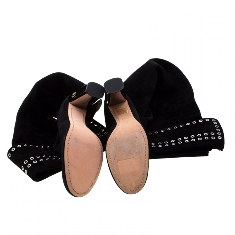 مملوكة مسبقًا Alexander McQueen Black Suede Eyelet Detail Knee Length Boots Size 39