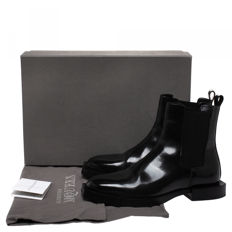 Pre Owned Alexander McQueen Black Leather And Elastic Slip On Ankle Boots Size 38.5