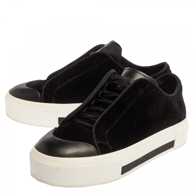 black velvet mcqueens