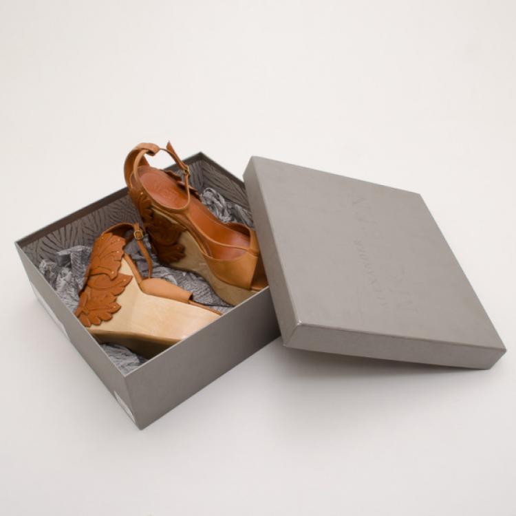 Pre Owned Alexander McQueen Tan 3D Flower Wedges Size 40