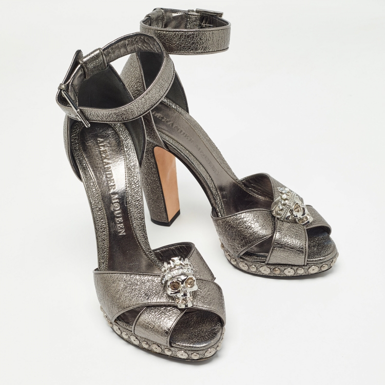 Pre Owned Alexander McQueen Metallic  Leather Crystal Embellished Skull Ankle Strap Sandals Size 39