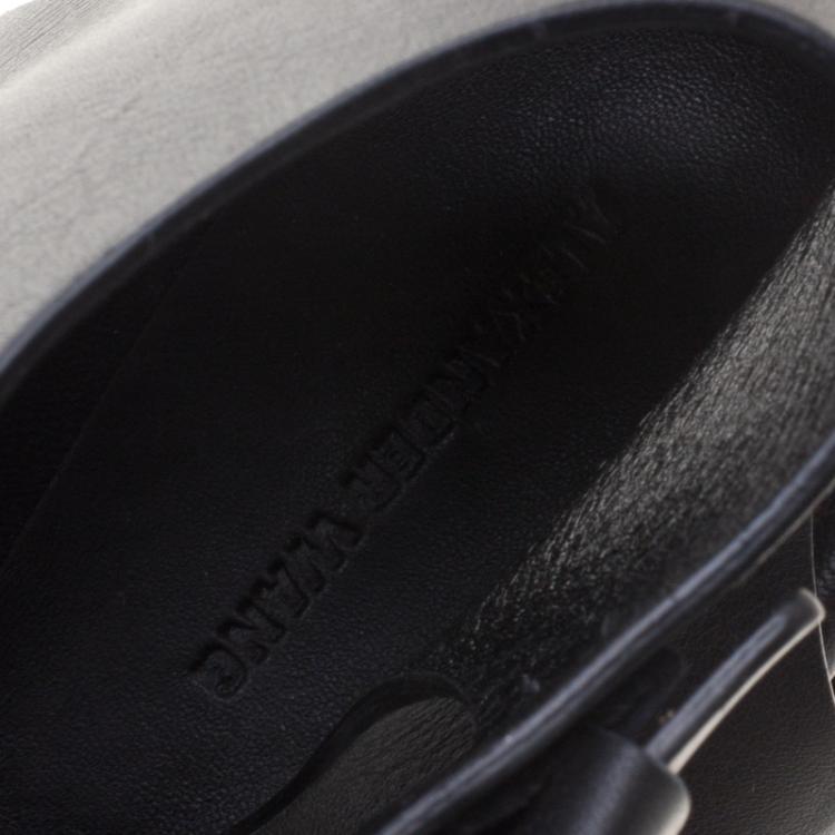 Pre Owned Alexander Wang Black Buckle Detail Leather Idina Espadrille Flat Sandals Size 40