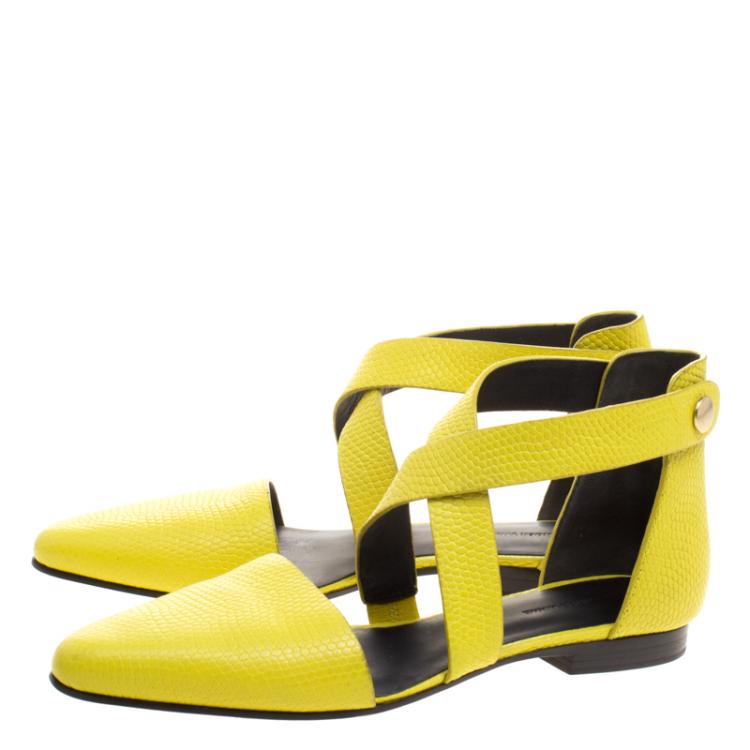 Pre Owned Alexander Wang Fluorescent Yellow Lizard Embossed Leather Tabea Cross Strap Flat Sandals Size 39.5