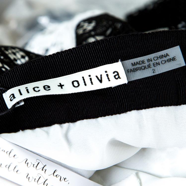 مملوكة مسبقًا Alice + Olivia Black Floral Embroidered Stripe Detail Birdie Skirt M