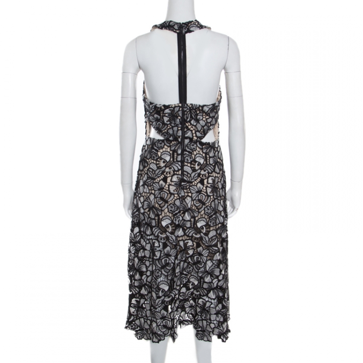 Pre Owned Alice + Olivia Monochrome Floral Lace Cut Out Detail Noreen Halter Dress M