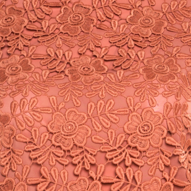 Pre Owned Alice + Olivia Salmon Pink Floral Lace Long Sleeve Pasha Top M