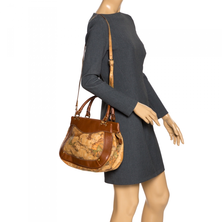 Pre Owned Alviero Martini 1A Classe Tan Geo Print Coated Canvas and Leather Satchel