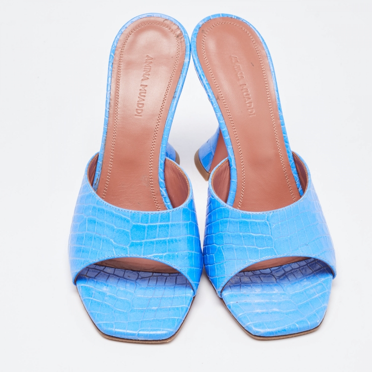 مملوكة مسبقًا Amina Muaddi Blue Croc Embossed Lupita Slides Sandals Size 38
