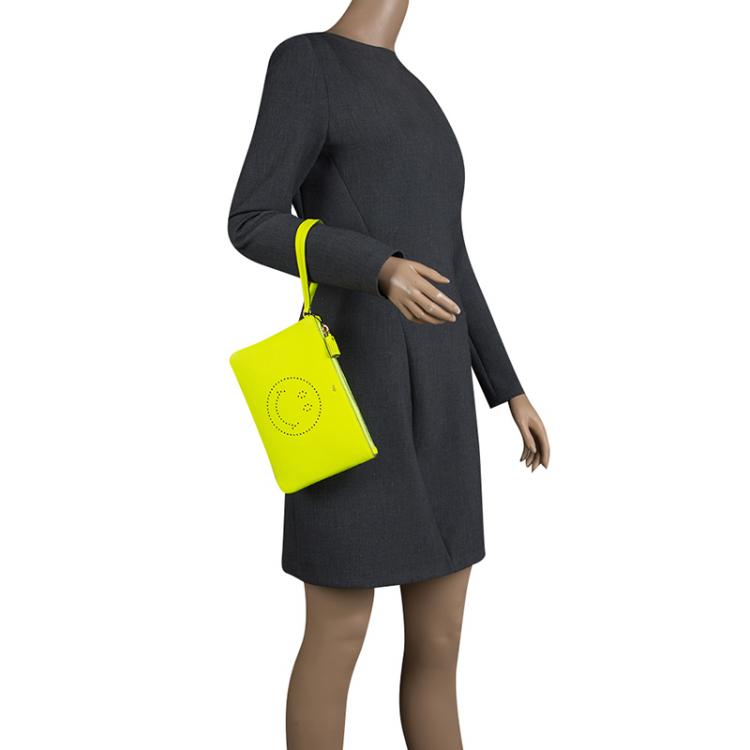 مملوكة مسبقًا Anya Hindmarch Neon Yellow Leather Smiley Zip Top Pouch