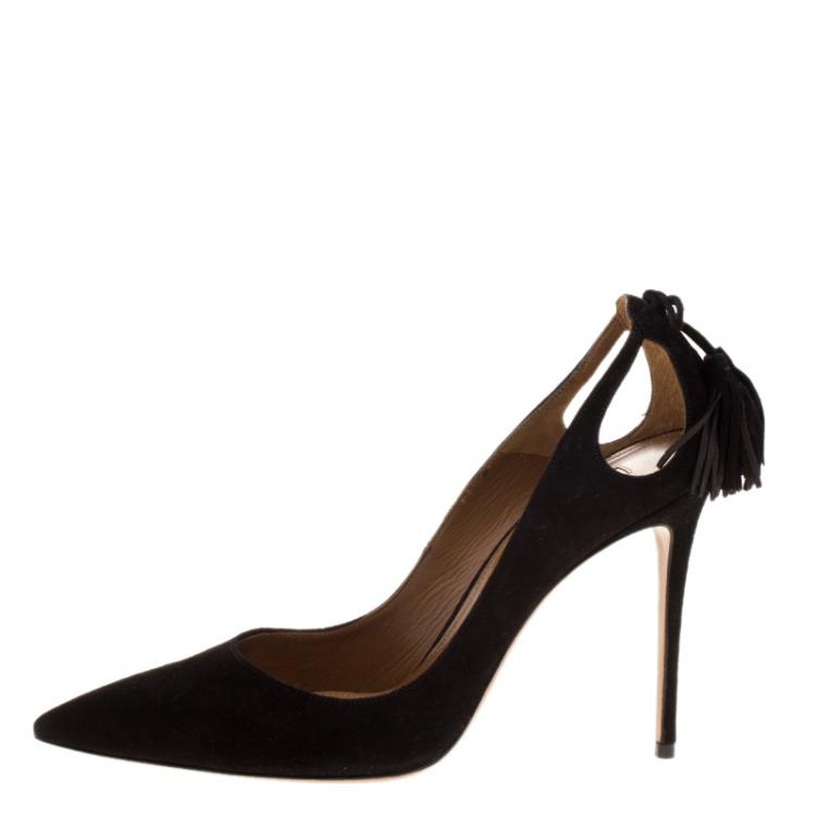 مملوكة مسبقًا Aquazzura Black Suede Forever Marilyn Fringe Bow Pointed Toe Pumps Size 38.5