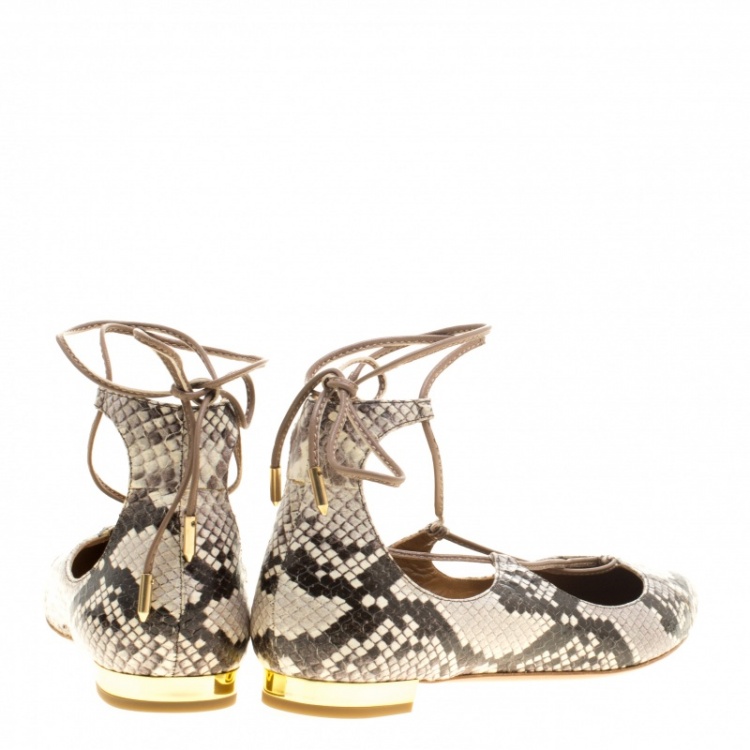 مملوكة مسبقًا Aquazzura Two Tone Snake Embossed Leather Christy Lace Up Pointed Toe Flats Size 38