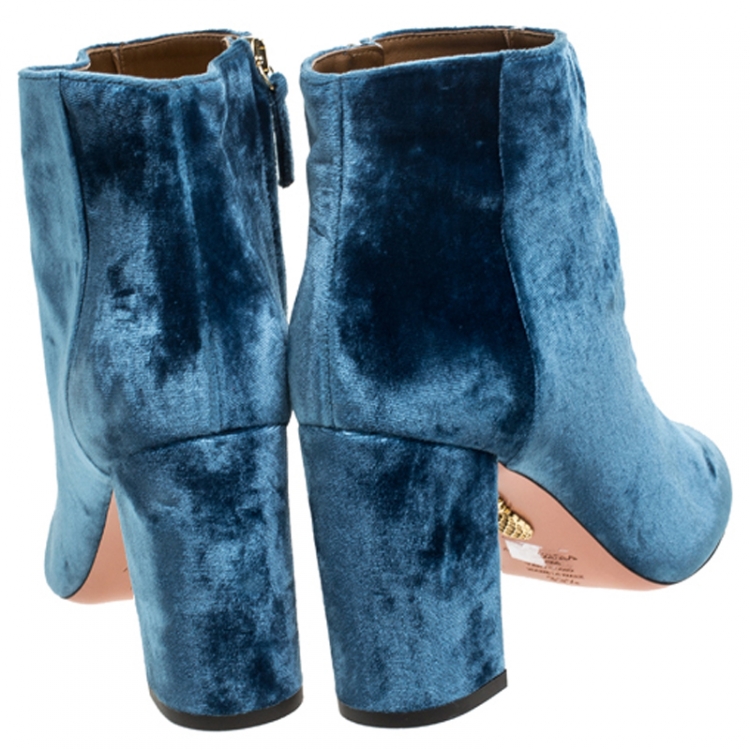 Pre Owned Aquazzura Blue Velvet  Brooklyn Ankle Boots Size 39.5