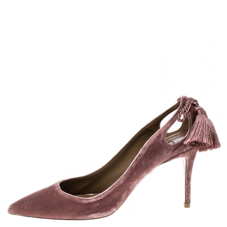 مملوكة مسبقًا Aquazzura Antique Rose Velvet Forever Marilyn Fringe Bow Pointed Toe Pumps Size 38.5