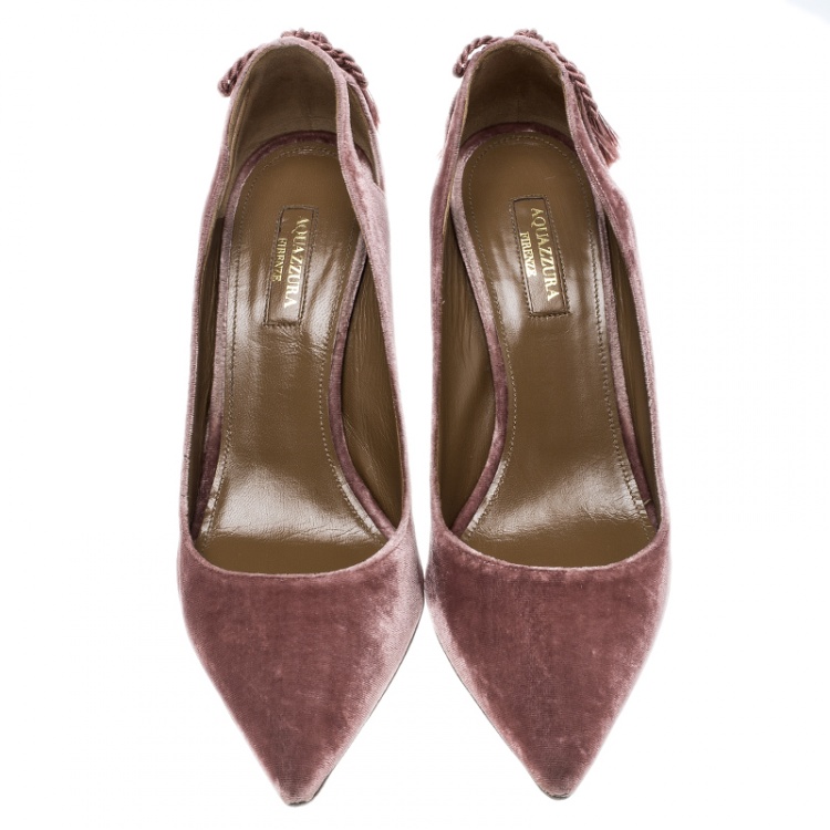 مملوكة مسبقًا Aquazzura Antique Rose Velvet Forever Marilyn Fringe Bow Pointed Toe Pumps Size 38.5