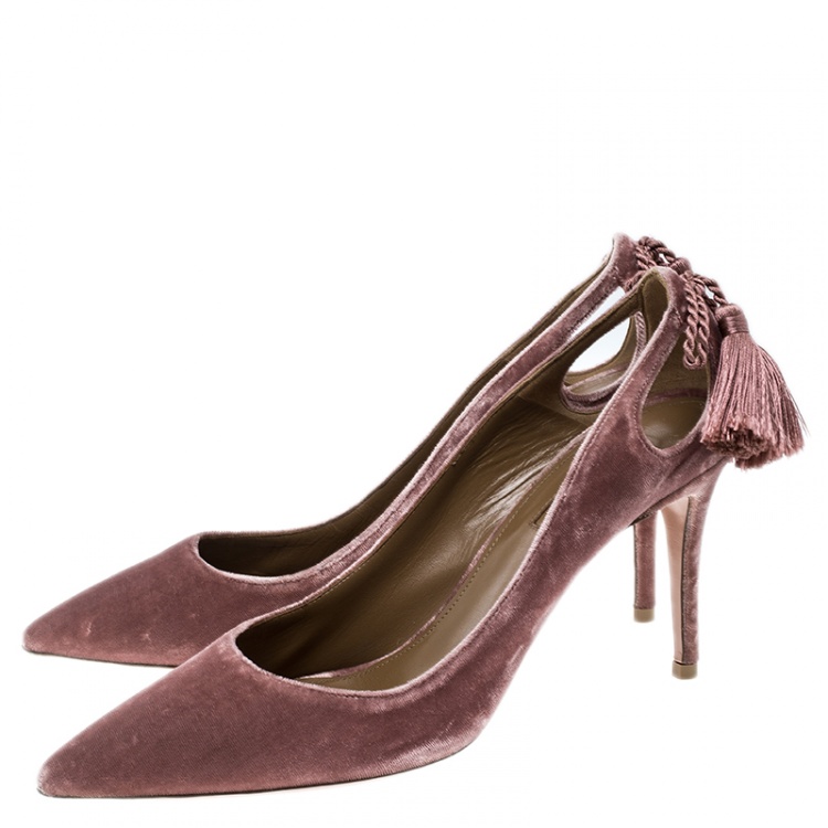 مملوكة مسبقًا Aquazzura Antique Rose Velvet Forever Marilyn Fringe Bow Pointed Toe Pumps Size 38.5