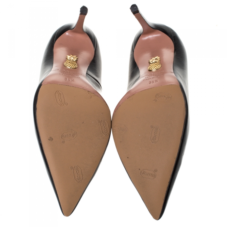 Pre Owned Aquazzura Black Leather Pointed Toe Pumps Size 35.5
