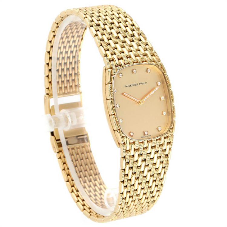 Pre Owned Audemars Piguet Gold Daimonds 18K Yellow Gold 40154 Women's Wristwatch 27x32 MM