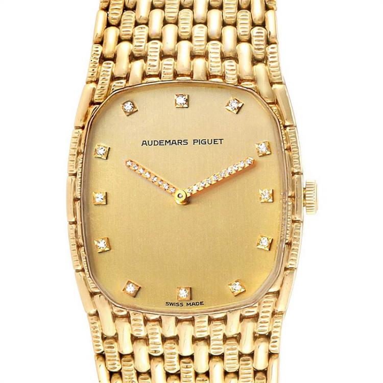 Pre Owned Audemars Piguet Gold Daimonds 18K Yellow Gold 40154 Women's Wristwatch 27x32 MM
