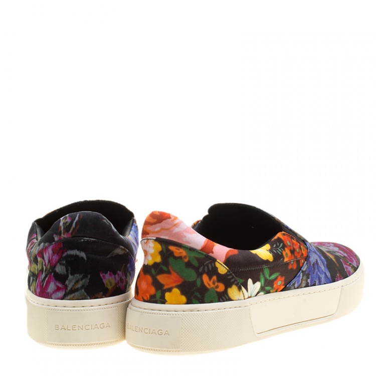 مملوكة مسبقًا Balenciaga Multicolor Floral Printed Fabric Slip On Sneakers Size 40