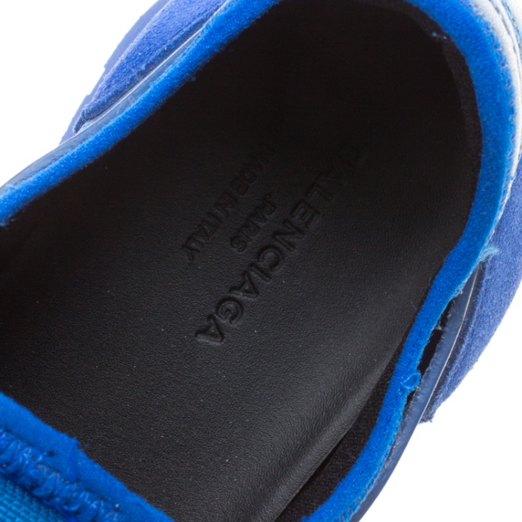 Pre Owned Balenciaga Blue Mesh And Suede Race Runner Sneakers Size 36