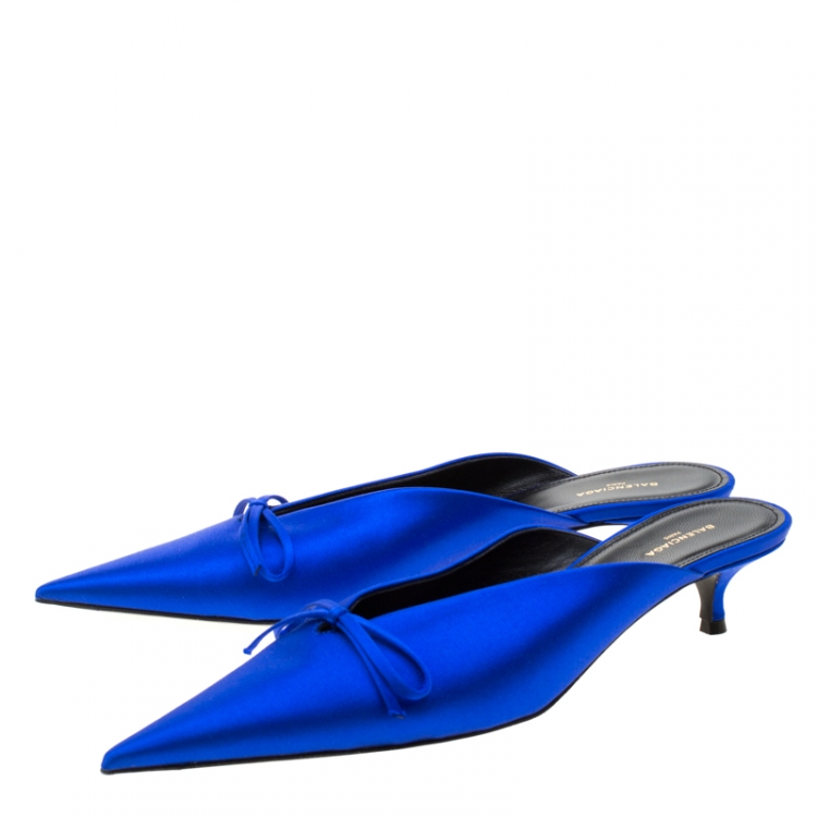 Pre Owned Balenciaga Blue Satin Bow Pointed Toe Mules Size 39