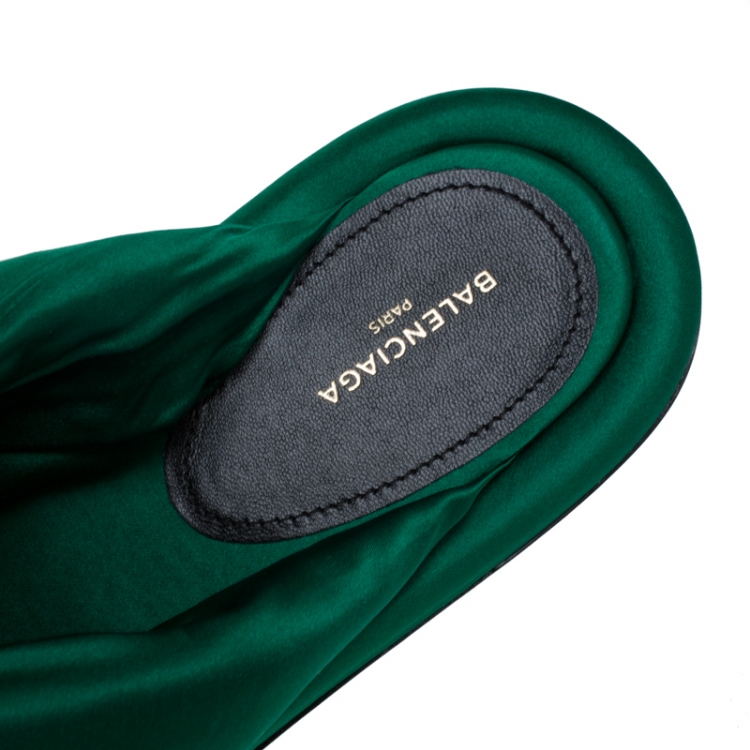 Pre Owned Balenciaga Green Satin Bow Slide Flats Size 37