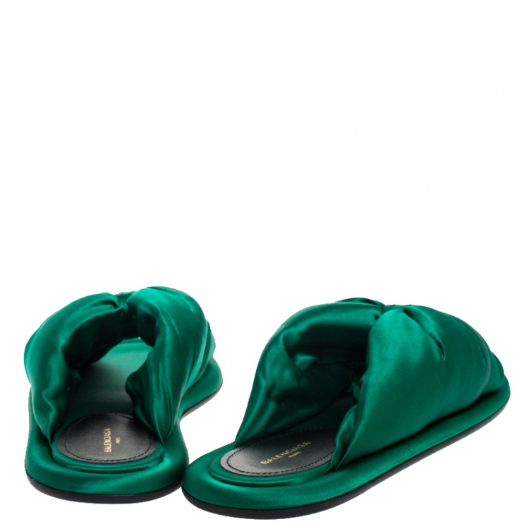 Pre Owned Balenciaga Green Satin Bow Slide Flats Size 37