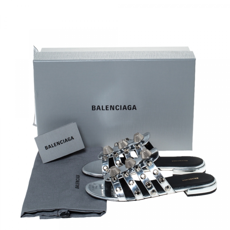 Pre Owned Balenciaga Metallic Silver Leather Arena Giant Studded Flat Slides Size 36