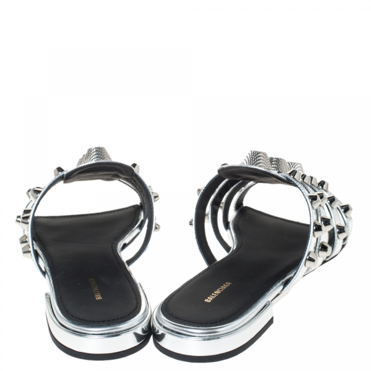 Pre Owned Balenciaga Metallic Silver Leather Arena Giant Studded Flat Slides Size 36