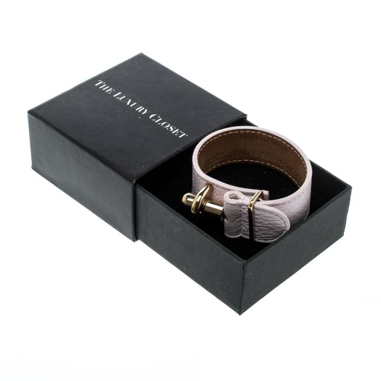 Pre Owned Balenciaga Light Pink Leather Gold Tone Tube Wide Bracelet 17cm