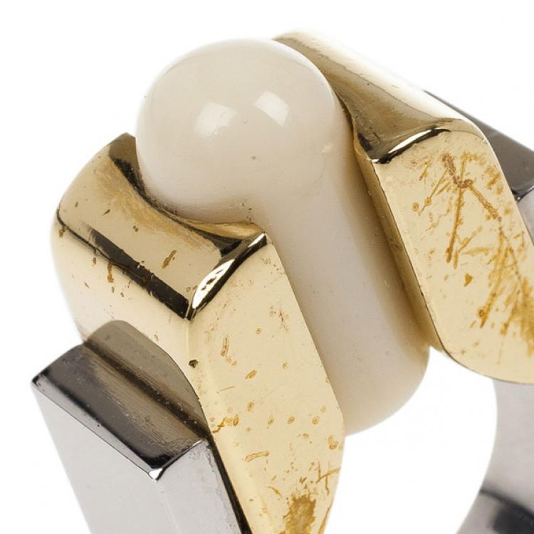 Pre Owned Balenciaga Round Slice Ivory Resin Women's Ring Size 56