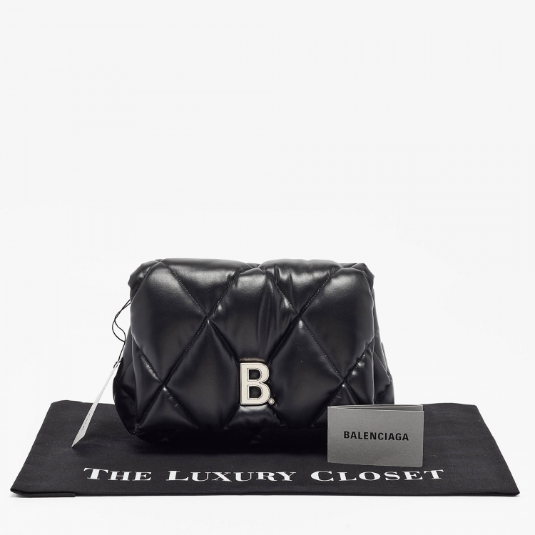 Pre Owned Balenciaga Black Quilted Leather Touch Puffy Clutch 