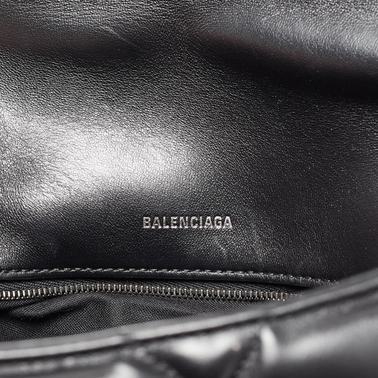 Pre Owned Balenciaga Black Quilted Leather Touch Puffy Clutch 