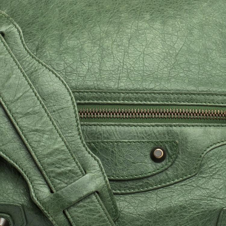 Pre Owned Balenciaga Vert Gazon Leather Classic Arena Folk Messenger Bag