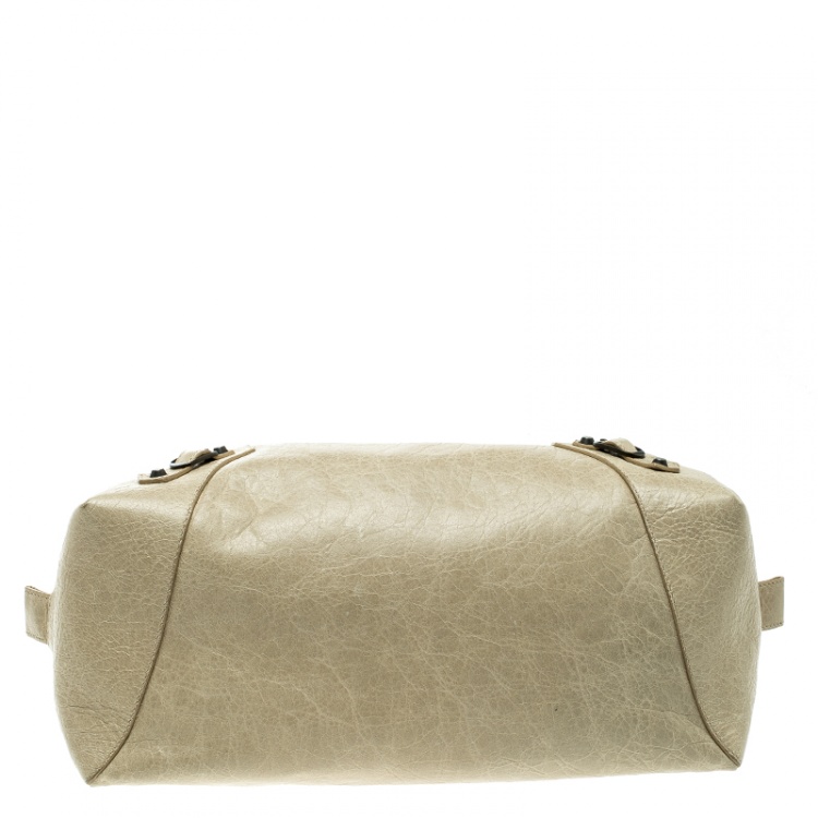 Pre Owned Balenciaga Beige  Leather Cosmetic Pouch