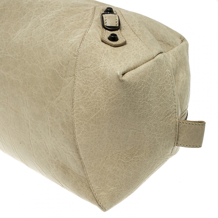 Pre Owned Balenciaga Beige  Leather Cosmetic Pouch