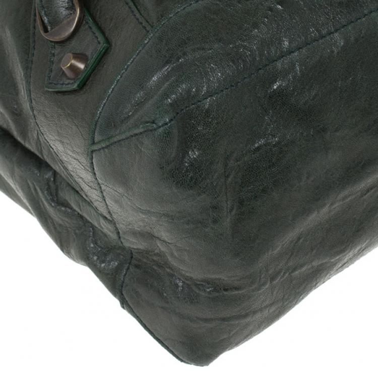 Pre Owned Balenciaga Green Lambskin Classic Day