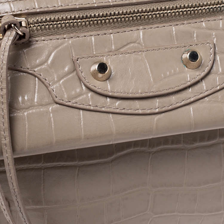Pre Owned Balenciaga Nude Croc Embossed Leather Classic Envelope Clutch