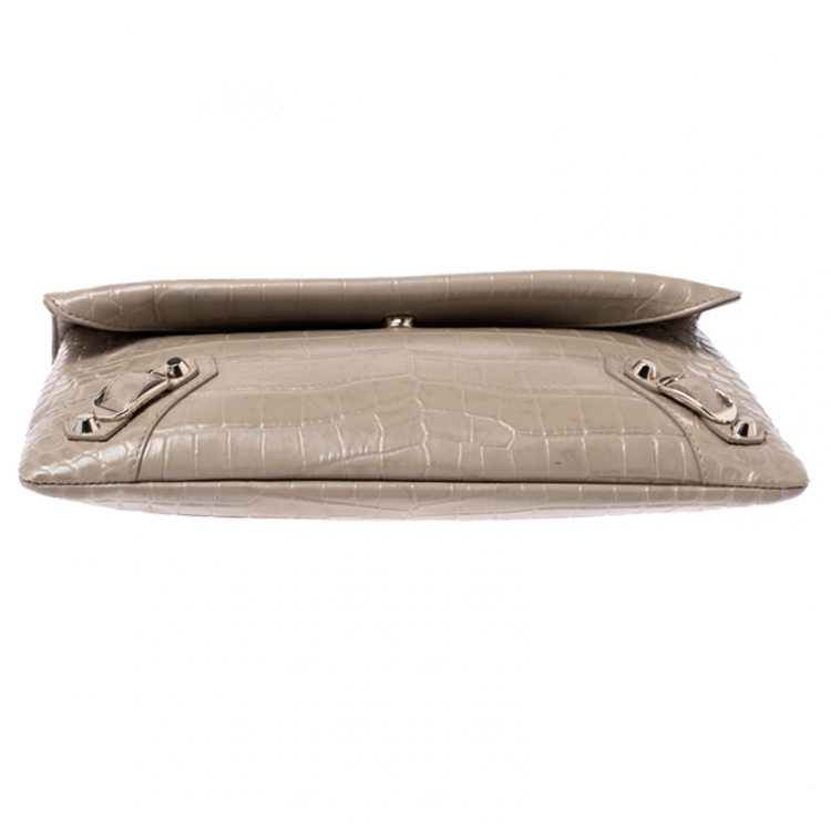 Pre Owned Balenciaga Nude Croc Embossed Leather Classic Envelope Clutch