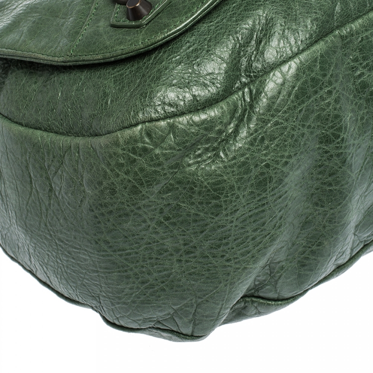 Pre Owned Balenciaga Vert Poker Lambskin Leather Folk Messenger Bag