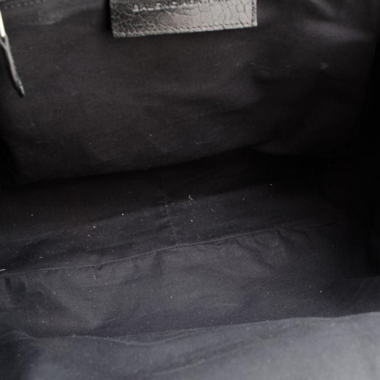 Pre Owned Balenciaga Black Leather Folding Framed Purse