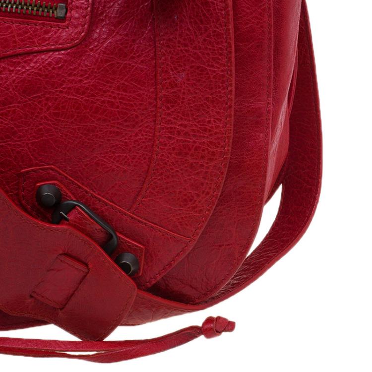 Pre Owned Balenciaga Red Lambskin Leather Folk Messenger Bag