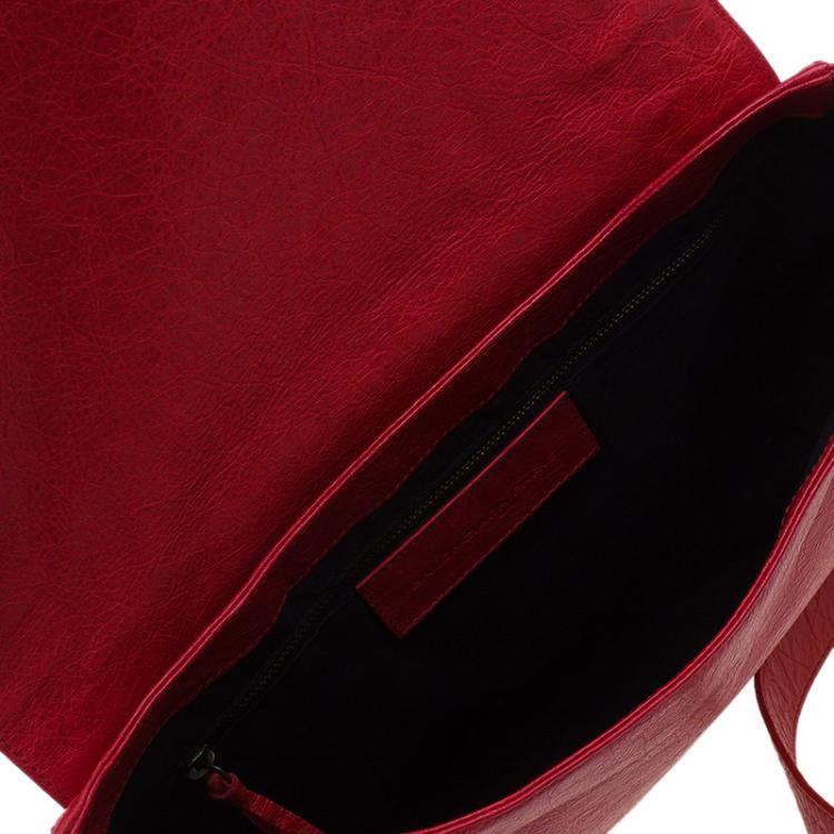 Pre Owned Balenciaga Red Lambskin Leather Folk Messenger Bag