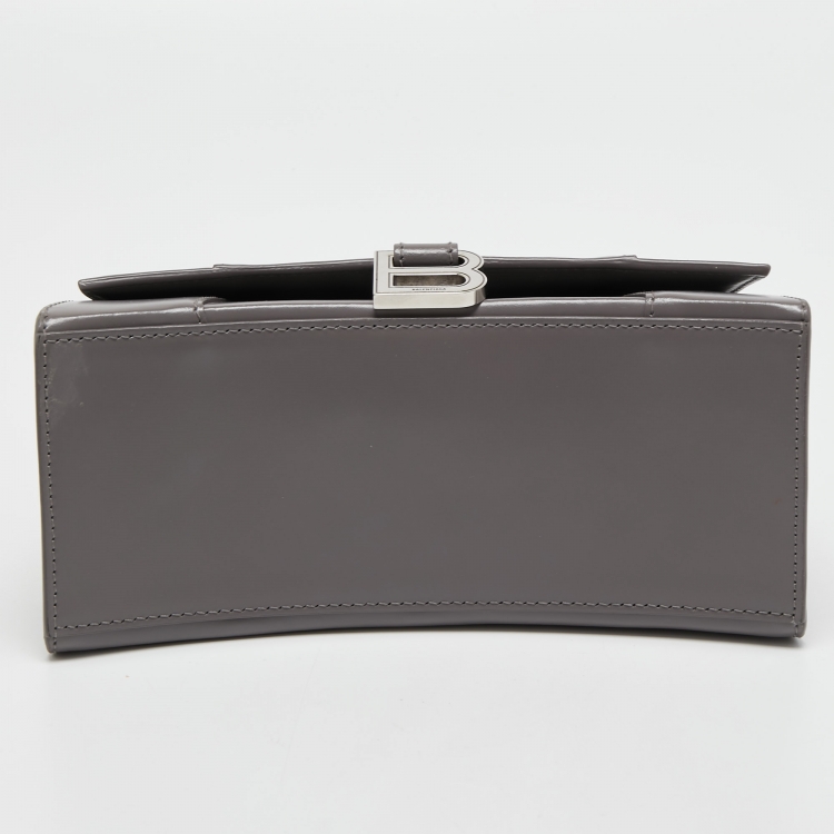 مملوكة مسبقًا Balenciaga Grey Leather Small Hourglass Top Handle Bag